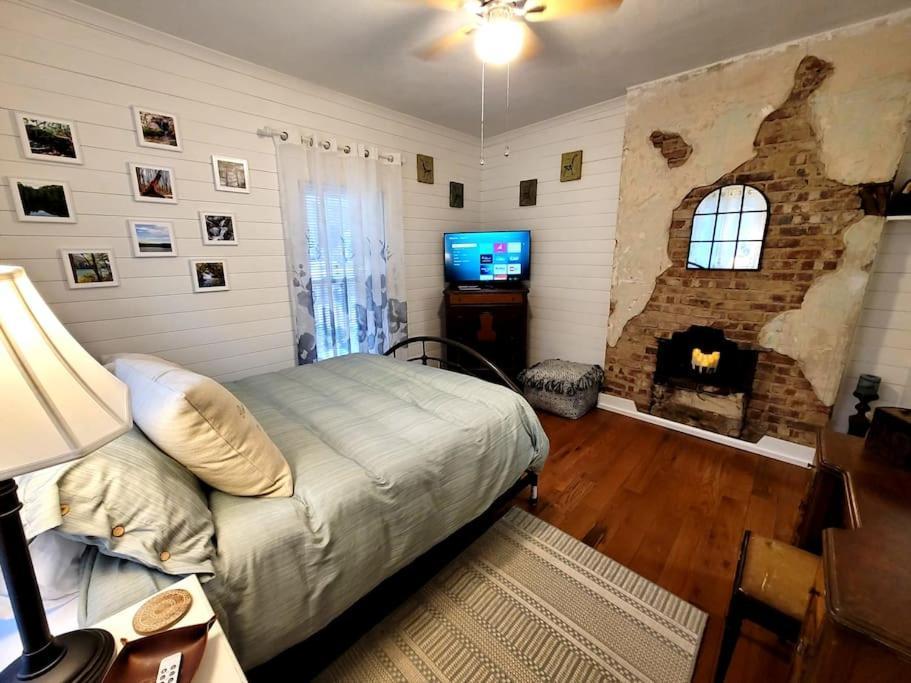 Apple Hill Bungalow, Family And Pet Friendly! Bristol Exterior photo